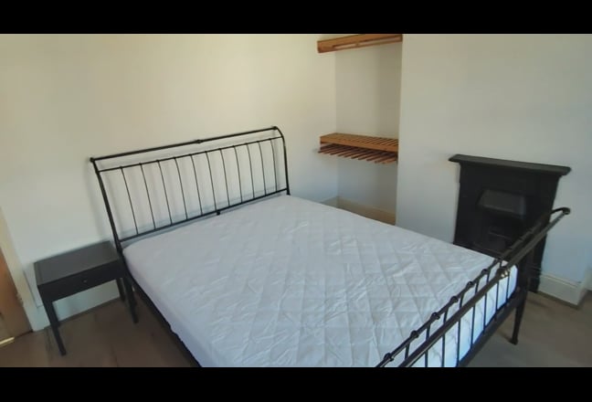 Double Room 10min walk to Derby University Main Photo