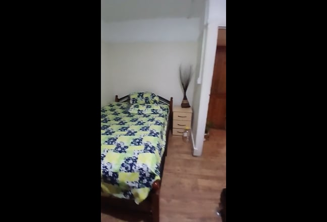 Room for Rent in Morden  Main Photo