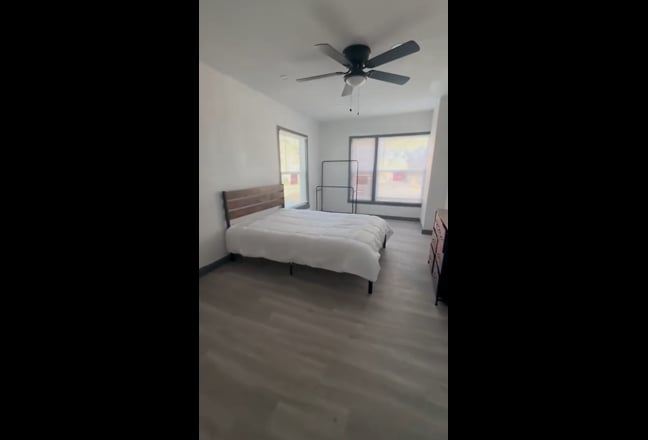 Affordable Living - Bills & Furnishing Included Main Photo