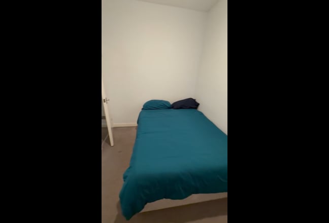 Victoria/Pimlico — short term OK —  Main Photo