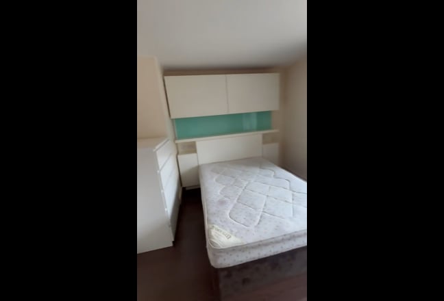 Central Birmingham Ensuite Room Main Photo