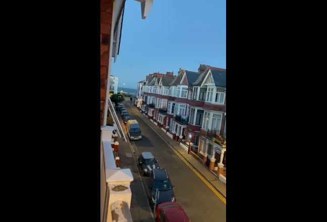 ‼️Town Centre‼️Stunning Studio Flat‼️All Bills Inc Main Photo