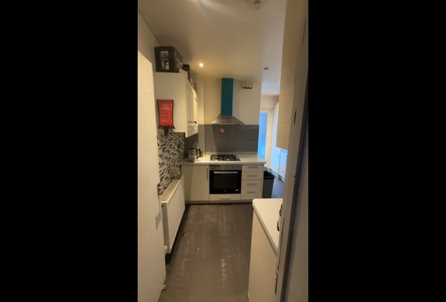 Beautiful Double Room in Wembley Park  Main Photo