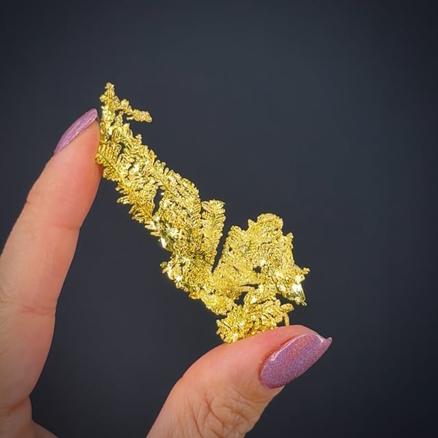 Gold (spinel twinned)