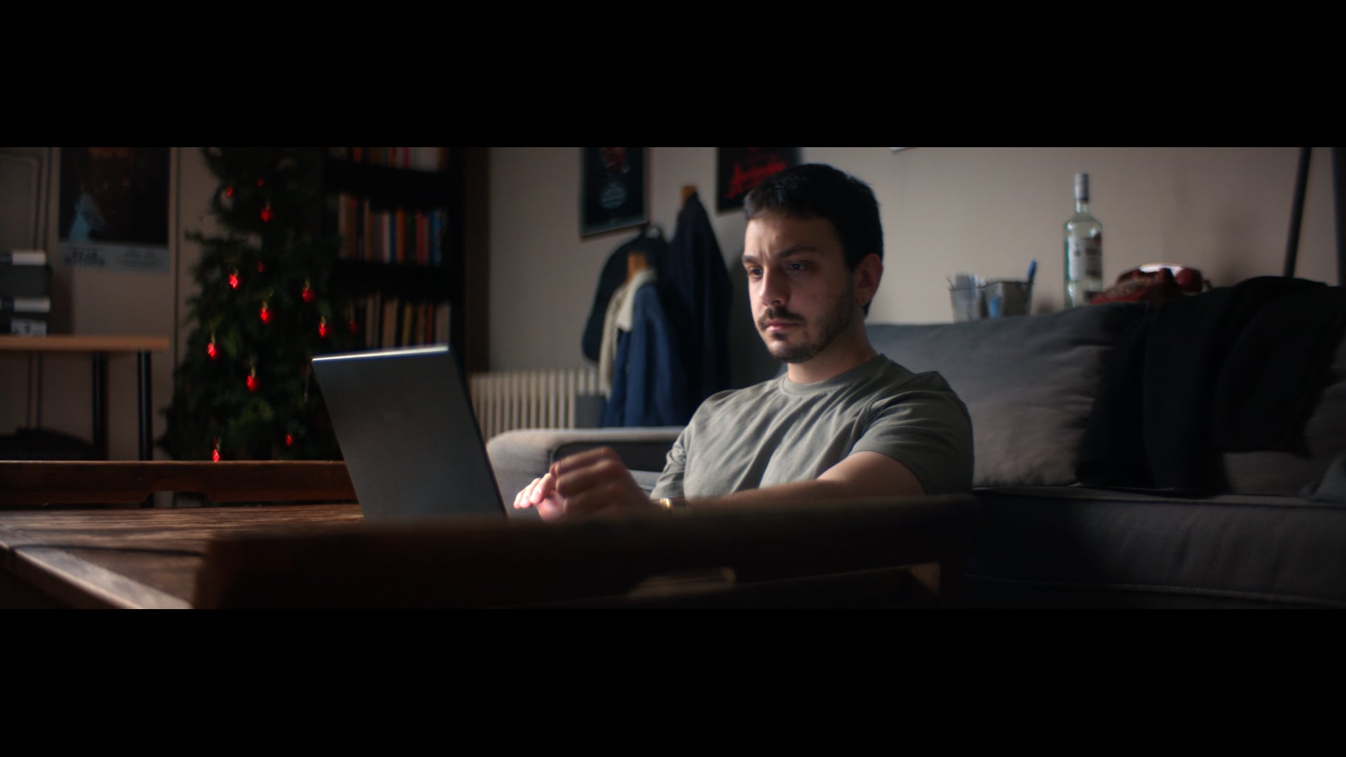 Alper Eyidoğan "Fake Pizza Ad"