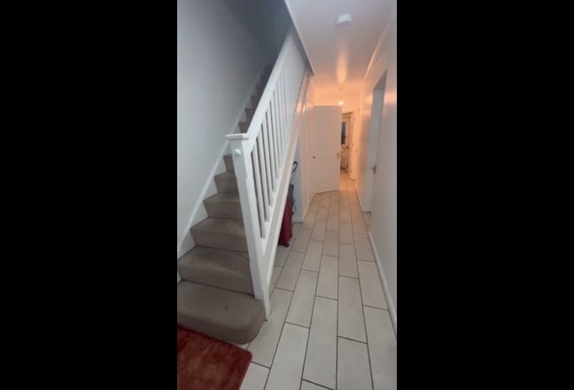 Double room available near Canning town Main Photo