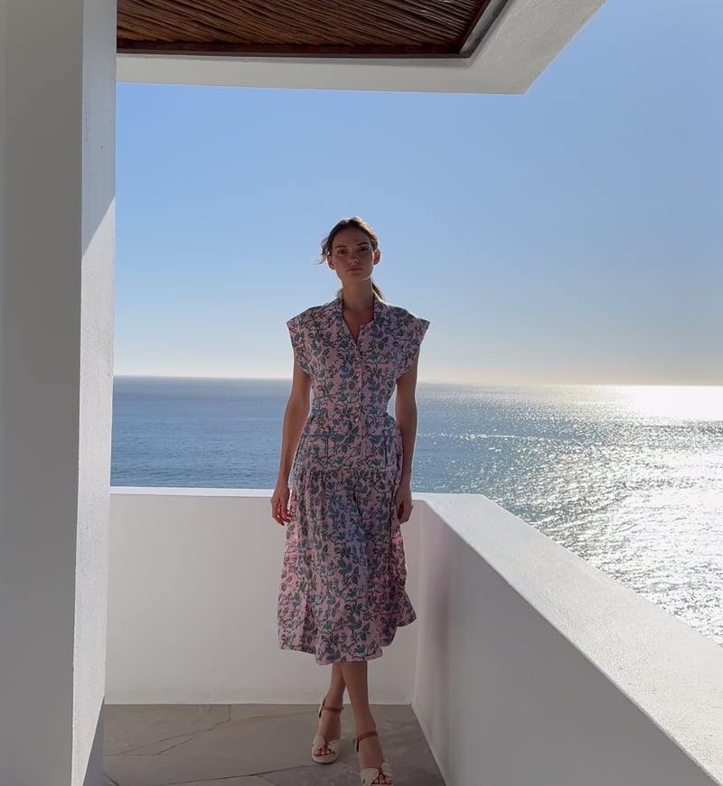 Vídeo: Vestido Midi Bruna Rosa