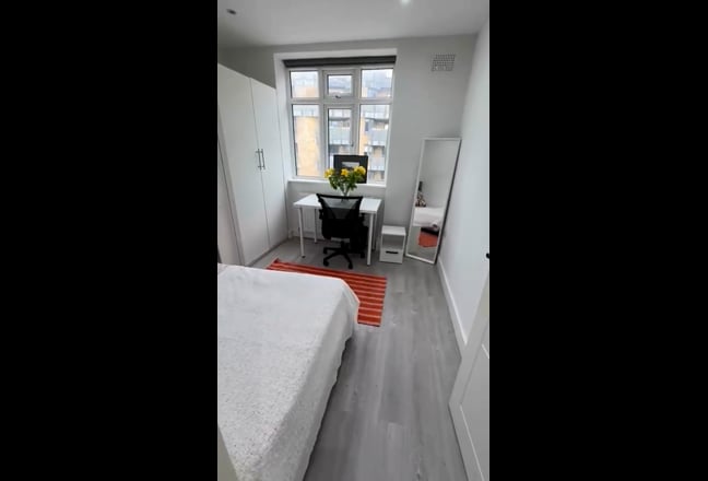 Room in Angel – Bills Included Main Photo