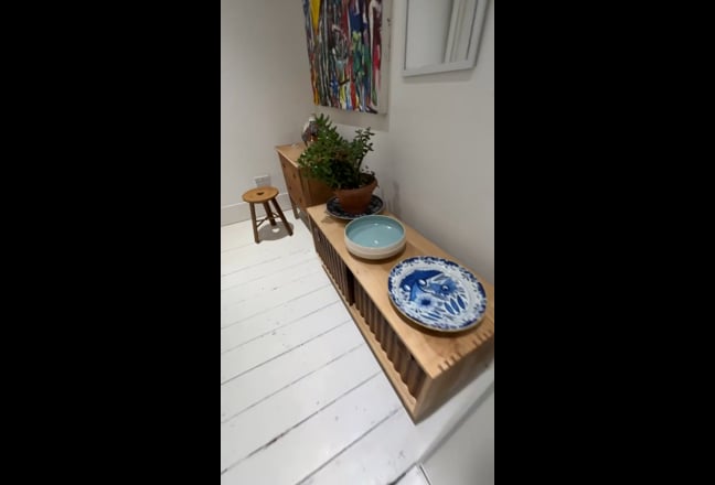 Two double rooms available  Main Photo