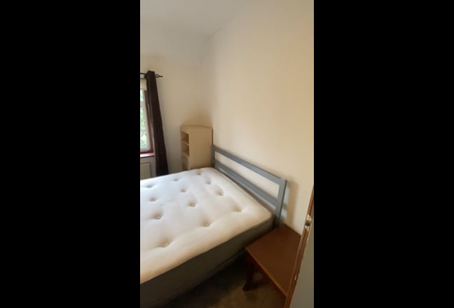Double Room in Uxbridge near station & Brunel  Main Photo
