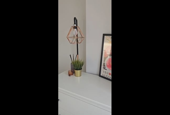 Ensuite single room to let Main Photo