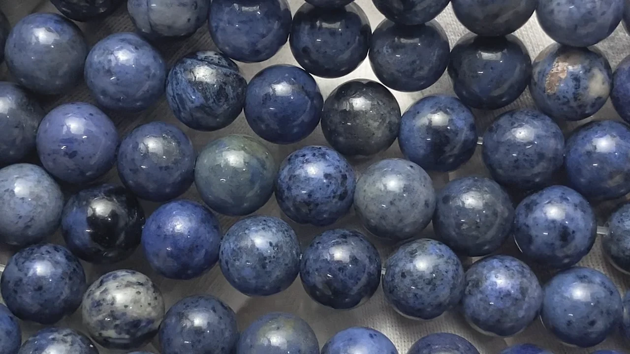 デュモルチェライト ラウンド8mm 半連/1連｜天然石ビーズの卸問屋