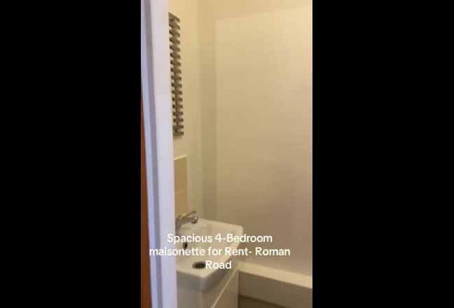 Furnished Spare Room For Student or Professional  Main Photo