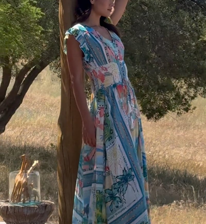 Video: Multicolored Long Dress Taly in Modal