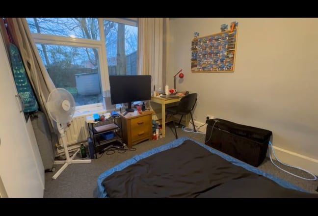 Spacious Room Main Photo