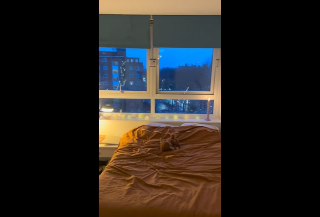 Lease takeover, fully furnished room, SW11 Main Photo