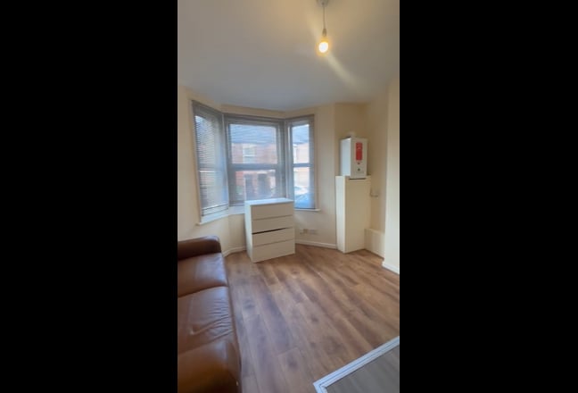 1 Bedroom Flat  Main Photo