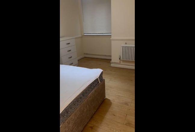 1 Bedroom Flat  Main Photo