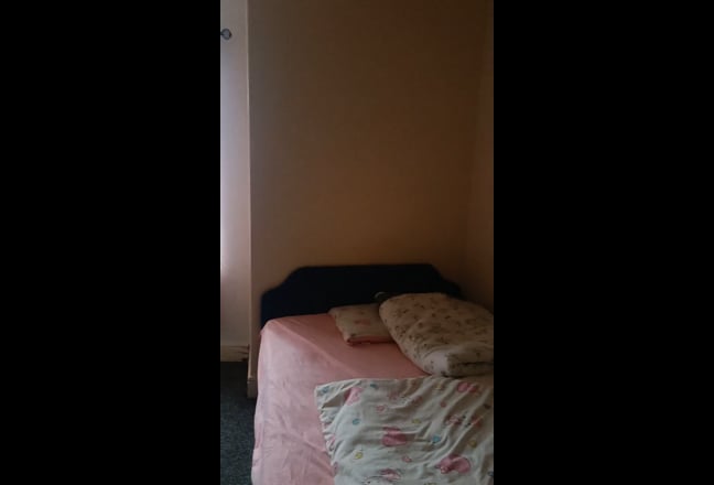 🏡 One single Bedroom for Rent in 3 BHK House only Main Photo