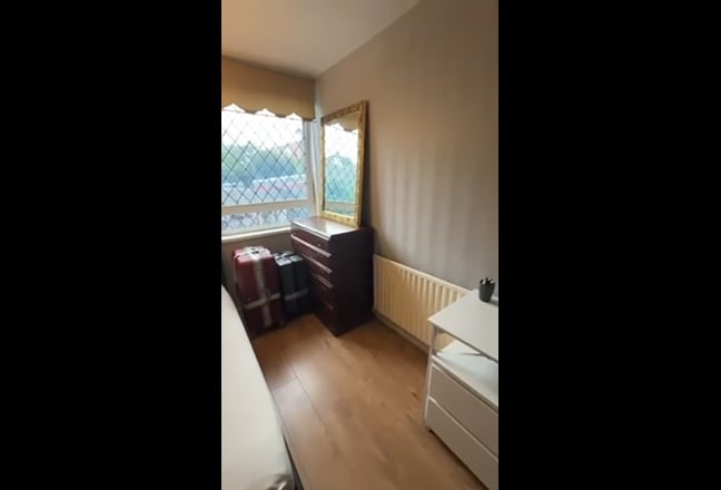 Double room in Canary Wharf (15mins walk) Main Photo