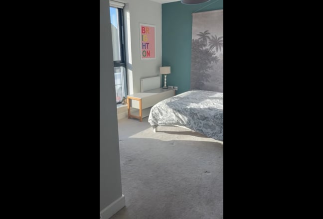South facing room in Hove (Poets Corner) Main Photo