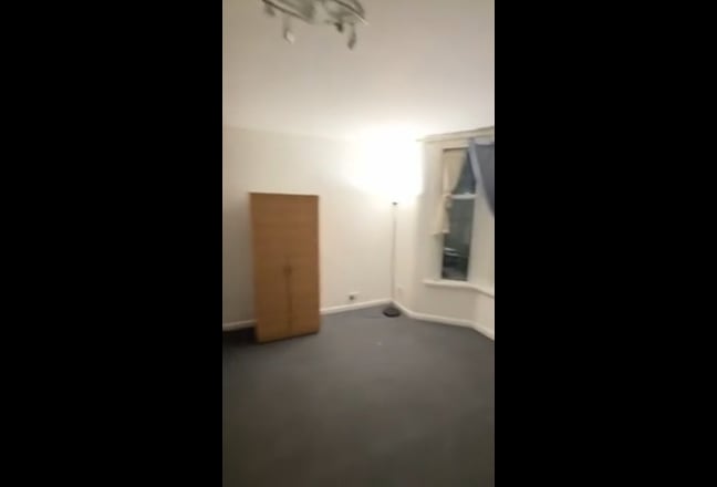 Spaacious 5 bedroom house Main Photo