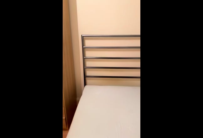 A Beautiful Single Room in Hayes for One Person Main Photo