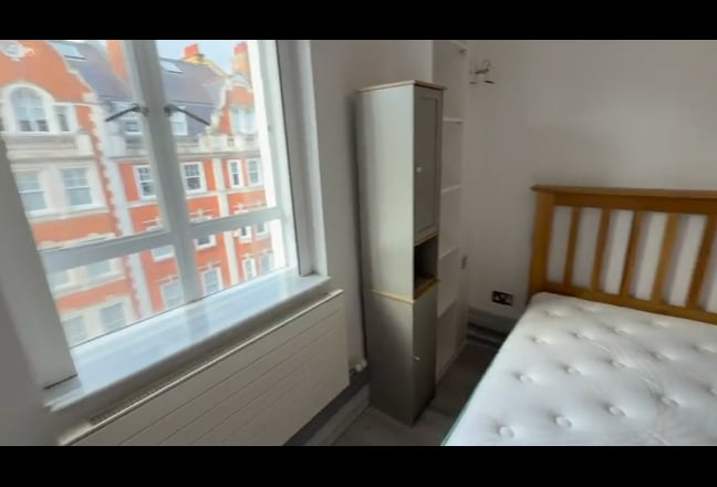 Marylebone Large One Bedroom Flat  Main Photo