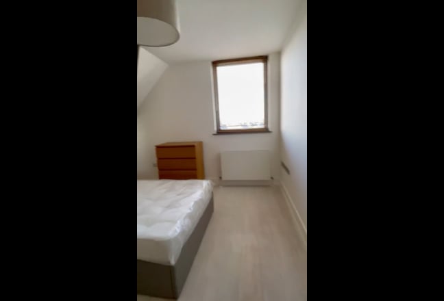 🏡 En-Suite Room in a Beautiful 2-Bed 2-Bath Flat Main Photo