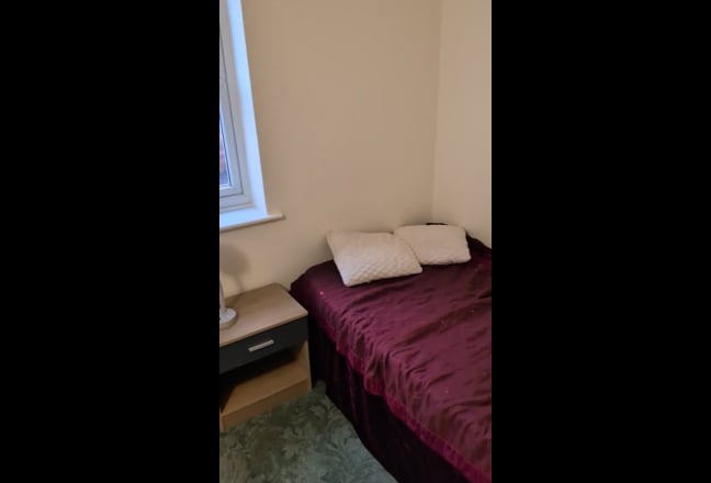 Room for rent S9  Main Photo