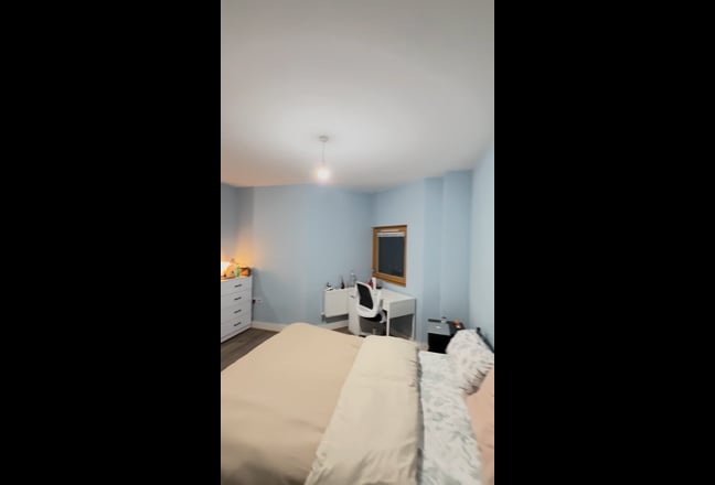 Double En-Suite with Private Balcony Main Photo