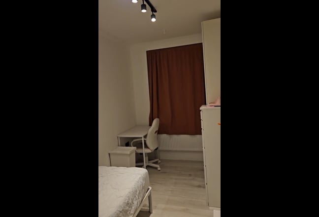 Single Room for Rent in Old Kent Road  Main Photo