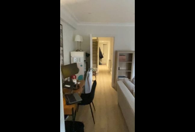 Lovely double room in gorgeous Mornington Crescent Main Photo