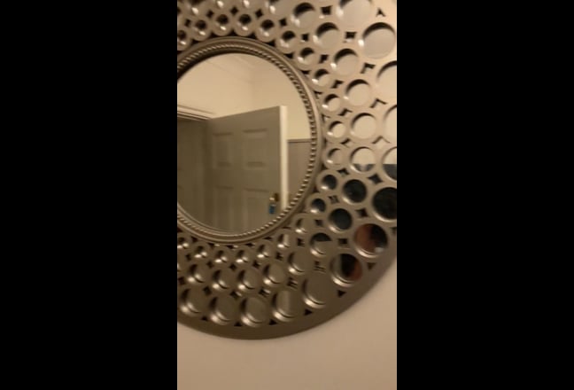 Room to rent shared bathroom with one other person Main Photo