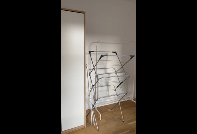  Double room with own dining/sitting area. Main Photo