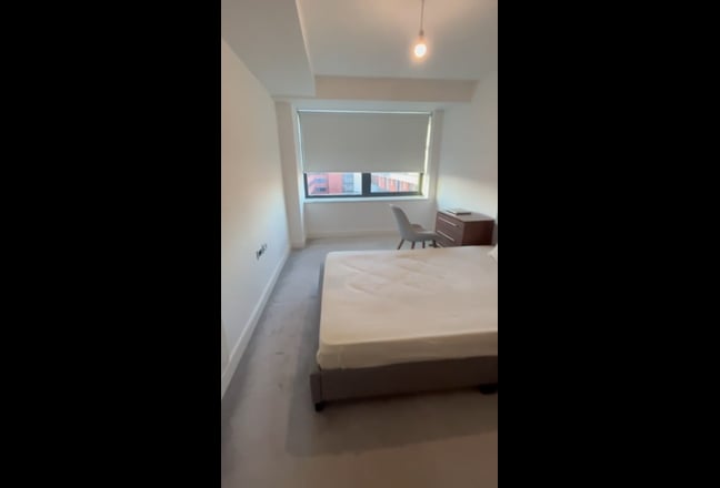 Spacious double room for one person Main Photo