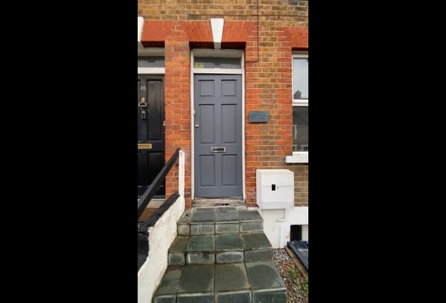 Large Double - Brand new room - centre location  Main Photo