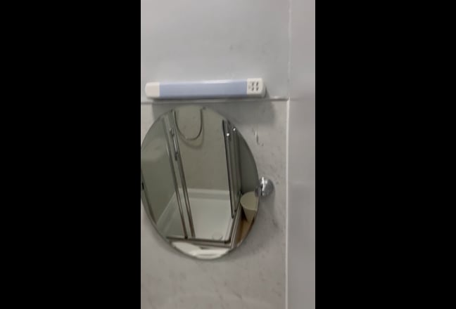 Single room with en-suite Wellington Road TA1  Main Photo