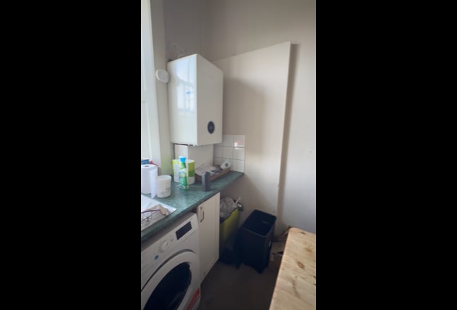 Huge Room in Tollcross Main Photo