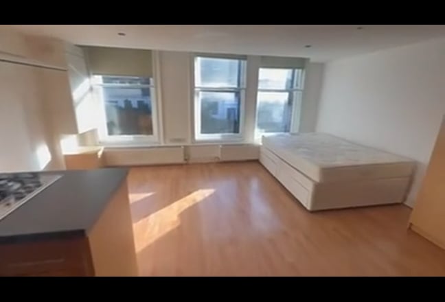 Spacious Studio  Main Photo