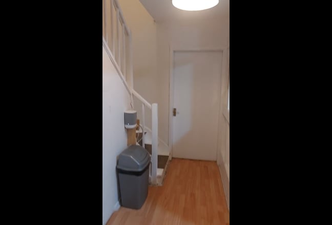 Single room for rent  Main Photo