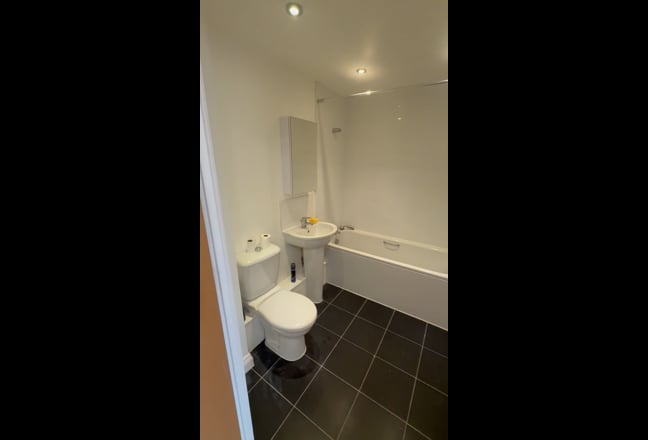 Stylish apartment Available Dartford !!!  Main Photo