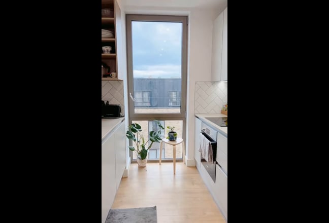 Canarywharf Luxury Room w Gym (6m from DRL) Main Photo