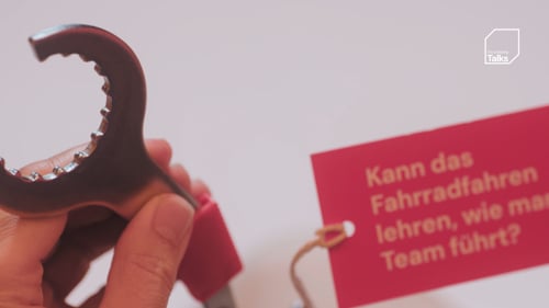 Can cycling teach you how to lead a team?