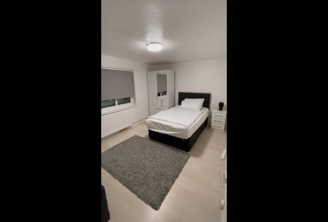 Double room for rent  Main Photo