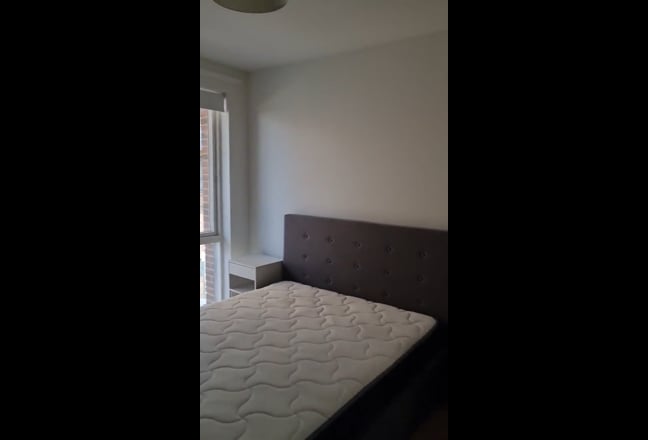 1 Bed Flat for Rent - Spacious and Furnished Main Photo