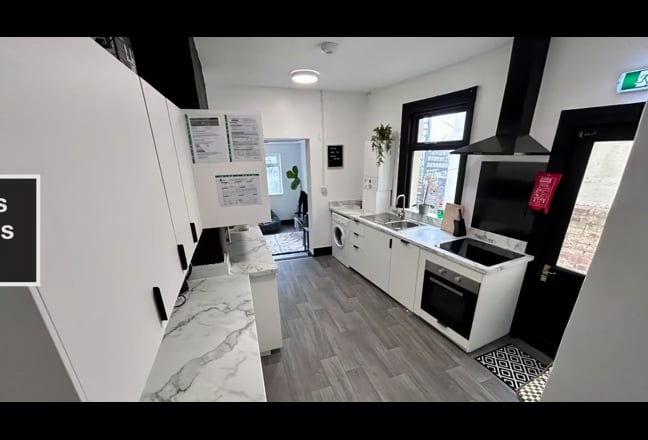 Newly refurbished Double room  Main Photo