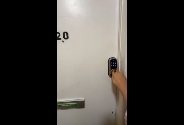 Large Double Rooms | 2 mins to Station Main Photo