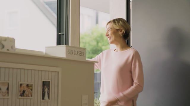 SEBO FELIX - Upright Vacuum Cleaner - Video