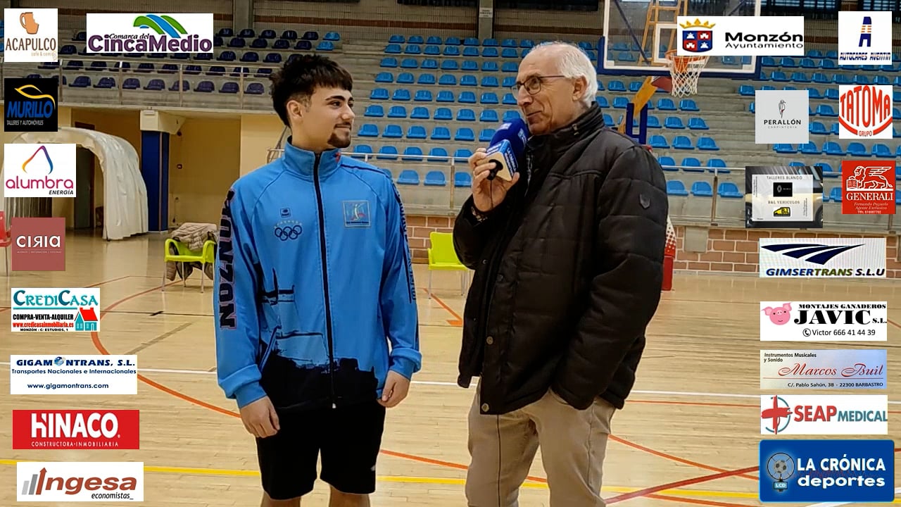 ROBERTO  RUBIO  MUÑOZ ( JUGADOR CLUB BALONMANO MONZÓN  CONSTRUCCIONES  CEBOLLA ) LIGA REGIONAL ESCOLAR CADETE